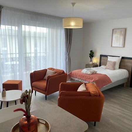Domitys Les Demoiselles Aparthotel Beaune  Eksteriør bilde